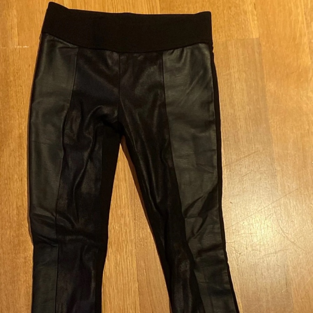 Club Monaco faux leather legging